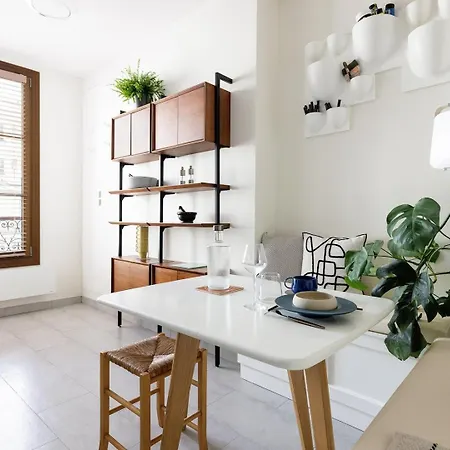 Guestready - Amelie & Eiffel, Art Of Living Apartment